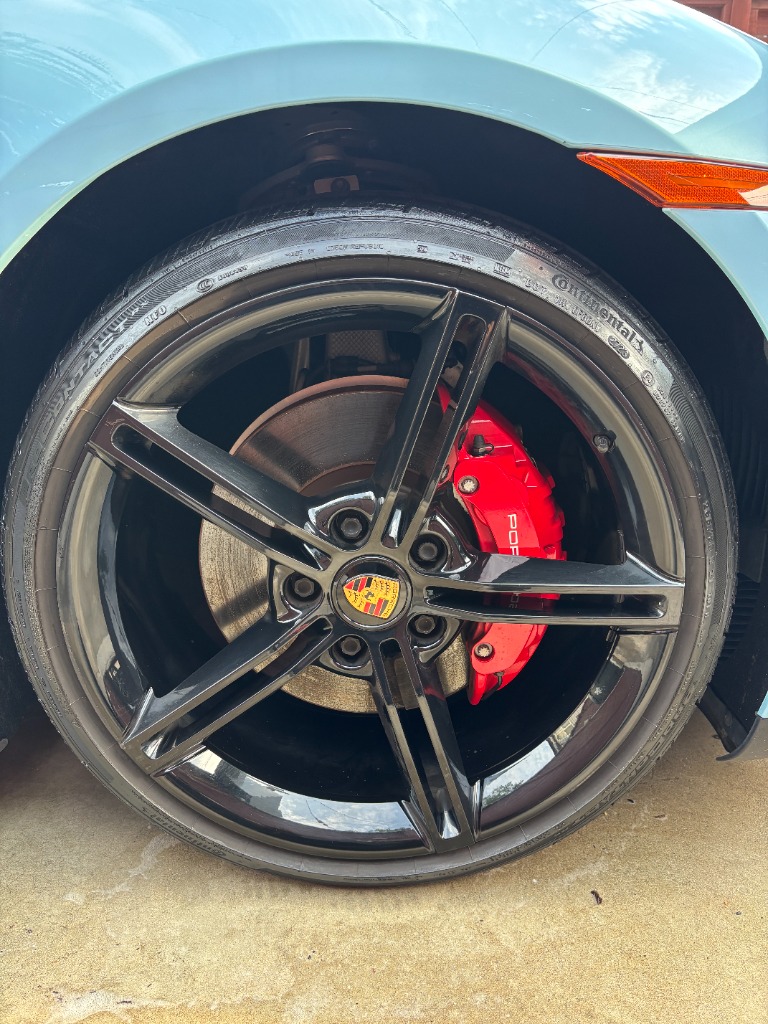 Porsche Taycan Gloss Black 21" - Aero Wheel & Brake Caliper Cleanse (Full Detail)
